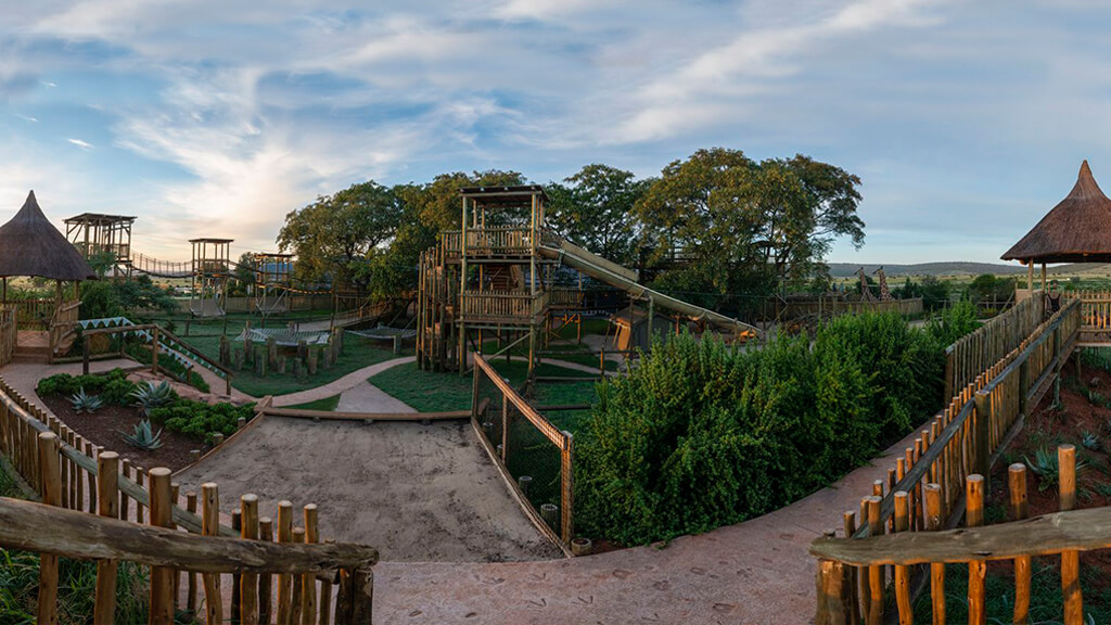 game lodge childrens play area