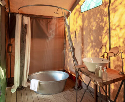 EX-bathroom