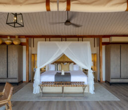 Sindile Room