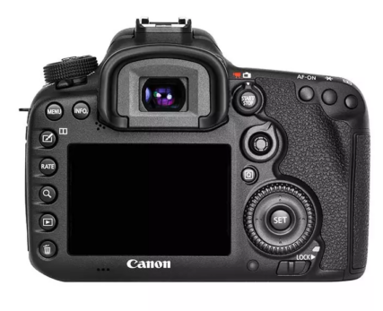 11_best-camera-for-wildlife-photography-_-Canon-EOS-7D-Mark-II