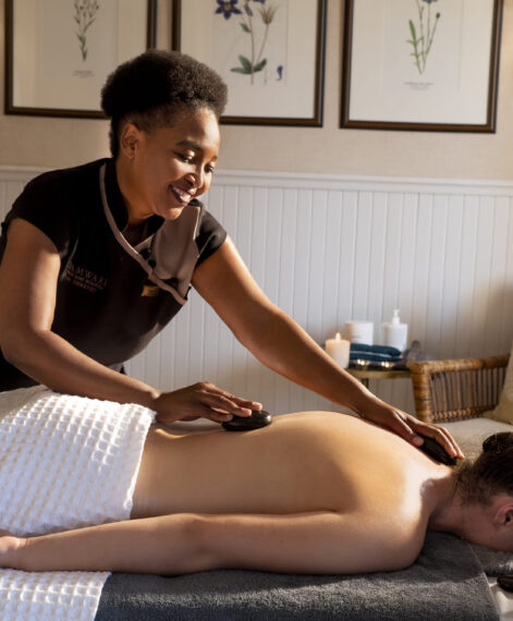 Long Lee - Spa Treatment