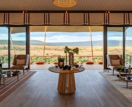 Sindile’s-beautiful-dining-room