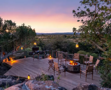 The-viewing-deck-at-Shamwari’s-Explorer-Camp