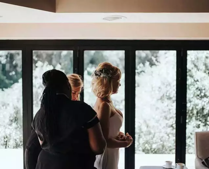 lady-in-wedding-dress